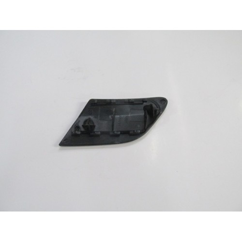 VOLKSWAGEN JETTA- 5- 06/10; ÖN TAMPON BANDI SAG SIYAH (FAR YIKAMA KAPAGI) (GTI) (TW) VOLKSWAGEN JETTA- 5- 06/10; ÖN TAMPON BANDI SAG SIYAH (FAR YIKAMA KAPAGI) (GTI) (TW)