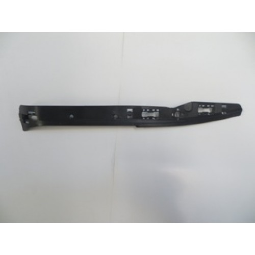 VOLKSWAGEN TRANSPORTER- T6- 10/14; ÖN TAMPON IÇ BAGLANTI BRAKETI SOL (BFN) VOLKSWAGEN TRANSPORTER- T6- 10/14; ÖN TAMPON IÇ BAGLANTI BRAKETI SOL (BFN)