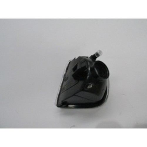 SEAT INCA- 97/03; ÖN SINYAL SAG BEYAZ (FAMELLA) SEAT INCA- 97/03; ÖN SINYAL SAG BEYAZ (FAMELLA)