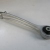 AUDI A6- 98/01; ÖN ÜST TABLA SOL DÜZ TIP ROTILLI/BURÇLU (SALINCAK) ALÜMINYUM (SH) AUDI A6- 98/01; ÖN ÜST TABLA SOL DÜZ TIP ROTILLI/BURÇLU (SALINCAK) ALÜMINYUM (SH)