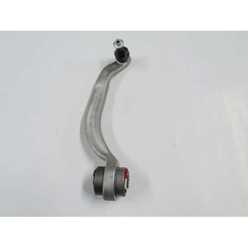 AUDI A8- 94/02; ÖN ALT TABLA SAG EGRI TIP (SALINCAK) ALÜMINYUM (SH) AUDI A8- 94/02; ÖN ALT TABLA SAG EGRI TIP (SALINCAK) ALÜMINYUM (SH)