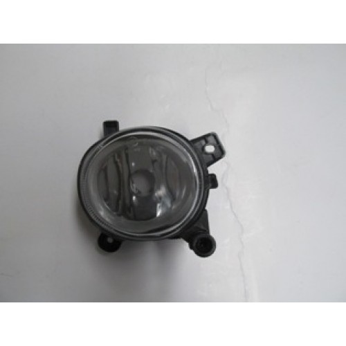 AUDI Q3- 12/14; SIS LAMBASI SAG YUVARLAK (H11) (FAMELLA) AUDI Q3- 12/14; SIS LAMBASI SAG YUVARLAK (H11) (FAMELLA)