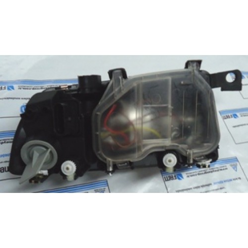 SKODA FABIA- 01/04; FAR LAMBASI SAG ELEKTRIKLI/NIKELAJLI (H7/H3)(FAMELLA) SKODA FABIA- 01/04; FAR LAMBASI SAG ELEKTRIKLI/NIKELAJLI (H7/H3)(FAMELLA)