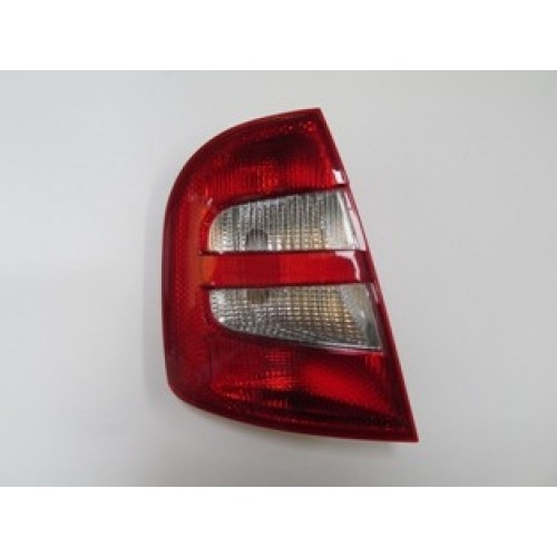 SKODA FABIA- 01/04; STOP LAMBASI SOL KIRMIZI/BEYAZ (HB) (FAMELLA) SKODA FABIA- 01/04; STOP LAMBASI SOL KIRMIZI/BEYAZ (HB) (FAMELLA)