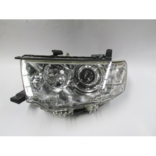 MITSUBISHI L200- PICK UP- 10/15; FAR LAMBASI SOL MANUEL/MERCEKLI (DEPO) MITSUBISHI L200- PICK UP- 10/15; FAR LAMBASI SOL MANUEL/MERCEKLI (DEPO)