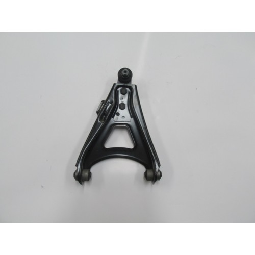 RENAULT R11- FLASH- 86/95; ÖN ALT TABLA SOL ROTILLI/BURÇLU (SALINCAK) (SH) RENAULT R11- FLASH- 86/95; ÖN ALT TABLA SOL ROTILLI/BURÇLU (SALINCAK) (SH)