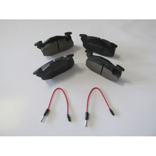 RENAULT CLIO- 1- HB- 91/98; ÖN FREN BALATASI (2 KABLOLU)(DISK)(105X54,1X18) (BRAMAX)