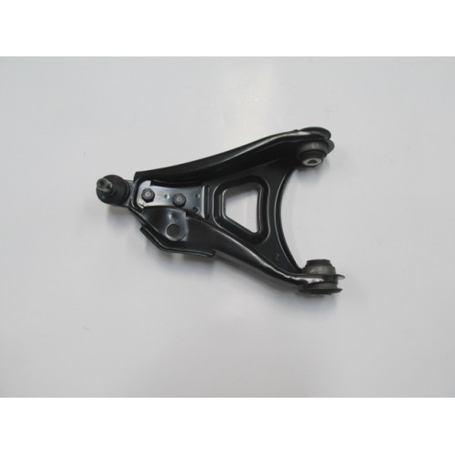 RENAULT CLIO- 2- SD/HB- 02/06; ÖN ALT TABLA SOL ROTILLI/BURÇLU (SALINCAK)(SH) RENAULT CLIO- 2- SD/HB- 02/06; ÖN ALT TABLA SOL ROTILLI/BURÇLU (SALINCAK)(SH)
