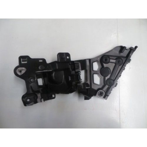 RENAULT CLIO- 4- HB- 16/20; ARKA TAMPON İÇ BAĞLANTI BRAKETİ SOL (UÇ KISIM) (PLASTİK) (TW) RENAULT CLIO- 4- HB- 16/20; ARKA TAMPON İÇ BAĞLANTI BRAKETİ SOL (UÇ KISIM) (PLASTİK) (TW)