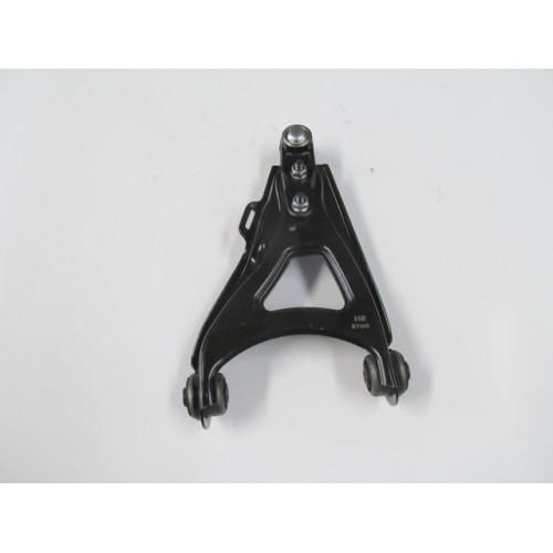 RENAULT MEGANE- 1- 98/99; ÖN ALT TABLA SAG ROTILLI/BURÇLU (SALINCAK) (1,6 cc) (SH) RENAULT MEGANE- 1- 98/99; ÖN ALT TABLA SAG ROTILLI/BURÇLU (SALINCAK) (1,6 cc) (SH)