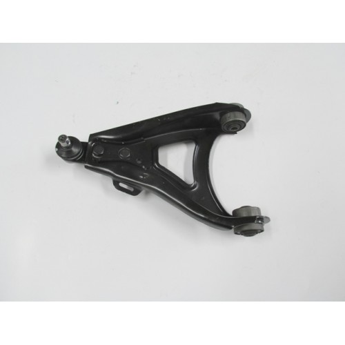RENAULT MEGANE- 1- 98/99; ÖN ALT TABLA SOL ROTILLI/BURÇLU (SALINCAK) (2,0 cc 1.6V) (SH) RENAULT MEGANE- 1- 98/99; ÖN ALT TABLA SOL ROTILLI/BURÇLU (SALINCAK) (2,0 cc 1.6V) (SH)