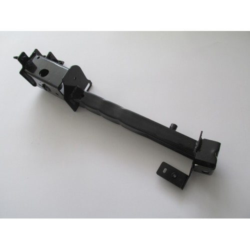 RENAULT MEGANE- 4- SD- 21/24; ŞASİ UÇ DEMİRİ KOLU SAĞ (BEŞİK)(MOTOR BEŞİĞİNE TAKILAN)