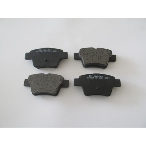 PEUGEOT 307- 06/08; ARKA FREN BALATASI (KABLOSUZ)(DISK) (94.5x46.77x16.9)(BRAMAX)