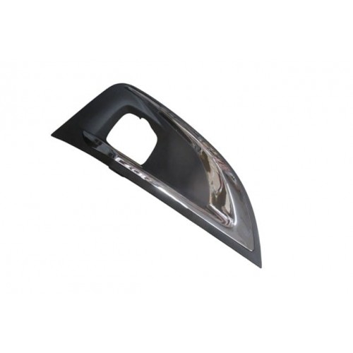 PEUGEOT 3008- 17/20; SİS LAMBA ÇERÇEVESİ SAĞ NİKELAJ ÇITALI (TW)