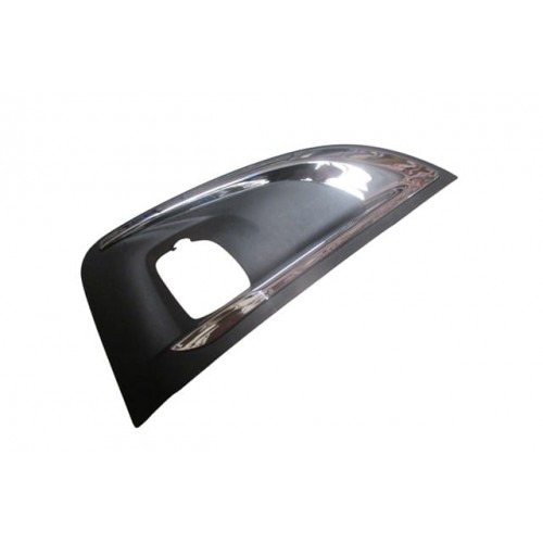 PEUGEOT 3008- 17/20; SİS LAMBA ÇERÇEVESİ SAĞ NİKELAJ ÇITALI (TW)