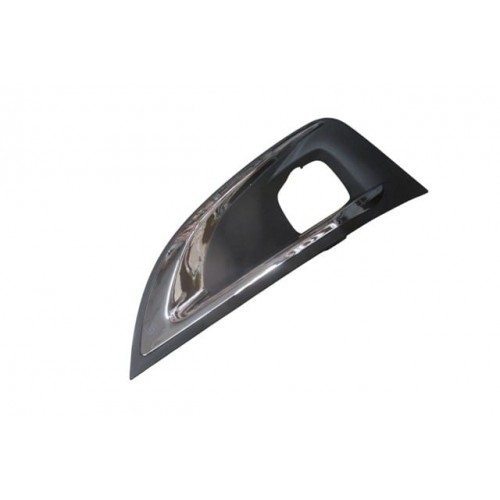 PEUGEOT 3008- 17/20; SİS LAMBA ÇERÇEVESİ SOL NİKELAJ ÇITALI (TW)