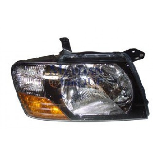 MITSUBISHI PAJERO- 00/03; FAR LAMBASI SAG MANUEL SIYAH TIP SARI/BEYAZ SINYALLI (FAMELLA)