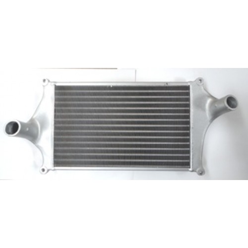 MITSUBISHI CANTER- FE635/659- 98/06; INTERCOOLER HAVA SOGUTMA RADYATÖRÜ MITSUBISHI CANTER- FE635/659- 98/06; INTERCOOLER HAVA SOGUTMA RADYATÖRÜ