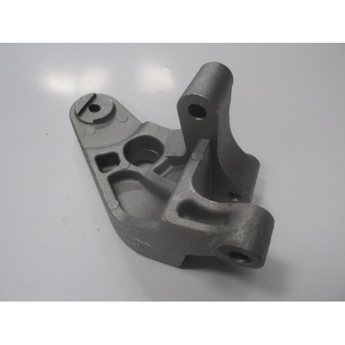 FIAT PALIO- 02/05; MOTOR TAKOZU BAĞLANTI KULAĞI 1.3CC