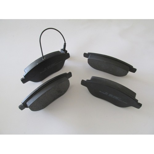FIAT GRANDE PUNTO- 06/12; ÖN FREN BALATASI 1,2/1.3/1,4/1,9 (1KABLOLU)(DISK)(137X57.5X18)(BRAMAX) FIAT GRANDE PUNTO- 06/12; ÖN FREN BALATASI 1,2/1.3/1,4/1,9 (1KABLOLU)(DISK)(137X57.5X18)(BRAMAX)