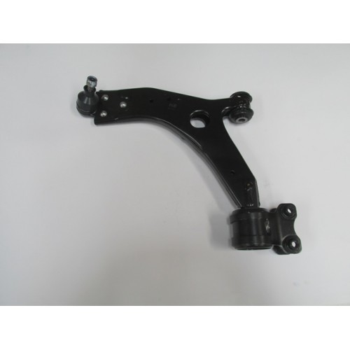 VOLVO S40- 05/07; ÖN ALT TABLA SOL (BURÇLU/ROTILLI/TAKOZLU) (18mm) (SALINCAK) (SH)