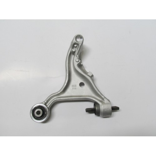 VOLVO V70- 00/04; ALT TABLA SAG BURÇLU (SALINCAK) (SH) VOLVO V70- 00/04; ALT TABLA SAG BURÇLU (SALINCAK) (SH)