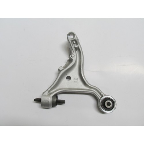 VOLVO V70- 00/04; ALT TABLA SOL BURÇLU (SALINCAK) (SH) VOLVO V70- 00/04; ALT TABLA SOL BURÇLU (SALINCAK) (SH)
