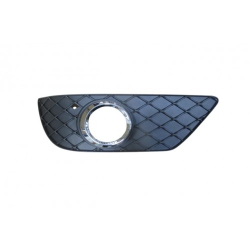 MERCEDES C CLASS- W204- 11/13; SİS LAMBA KAPAĞI SOL SİYAH (SİS DELİKLİ/NİKELAJ ÇERÇEVELİ) (TW)