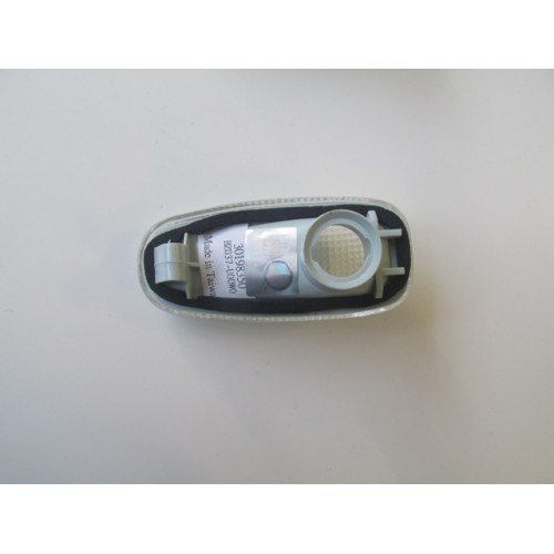 MERCEDES E CLASS- W210- 96/99; ÇAMURLUK SİNYALİ BEYAZ SAĞ/SOL AYNI (ADET) (EUROLAMP)