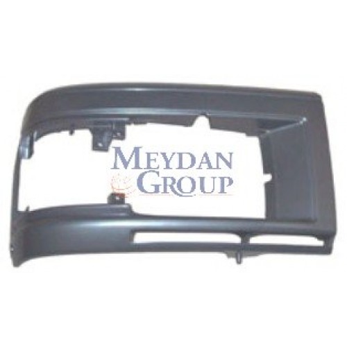 NISSAN URVAN- MİNİBÜS- E24- 98/99; FAR ÇERÇEVESİ SAĞ SİYAH NISSAN URVAN- MİNİBÜS- E24- 98/99; FAR ÇERÇEVESİ SAĞ SİYAH