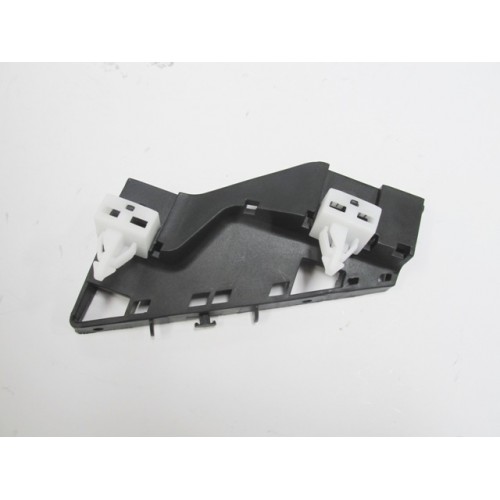 HONDA CIVIC- SD- 04/06; ARKA TAMPON BRAKETİ SOL (KLİPSLERİ İLE BİRLİKTE) (TW)