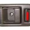SUZUKI SWIFT- SD/HB- 89/96; ÖN KAPI İÇ AÇMA KOLU SOL GRİ (İÇTEN KİLİTLEMELİ) (HUSHAN) SUZUKI SWIFT- SD/HB- 89/96; ÖN KAPI İÇ AÇMA KOLU SOL GRİ (İÇTEN KİLİTLEMELİ) (HUSHAN)
