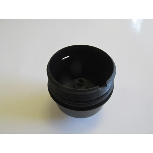 OPEL CORSA- D- 07/14; MOTOR YAĞ FİLTRE KAPAĞI (1.3 CDTI) (PLASTİK) OPEL CORSA- D- 07/14; MOTOR YAĞ FİLTRE KAPAĞI (1.3 CDTI) (PLASTİK)