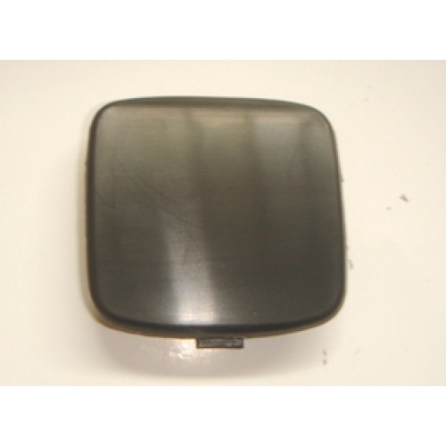 FORD FOCUS- HB- 05/07; ARKA TAMPON ÇEKİ DEMİRİ KAPAĞI SİYAH (5KAPI) (TW)