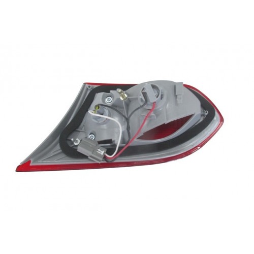 FORD FOCUS- SD- 15/18; İÇ STOP LAMBASI SOL KIRMIZI/BEYAZ (RIA) FORD FOCUS- SD- 15/18; İÇ STOP LAMBASI SOL KIRMIZI/BEYAZ (RIA)